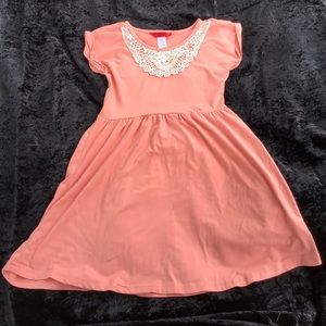 Girls dress